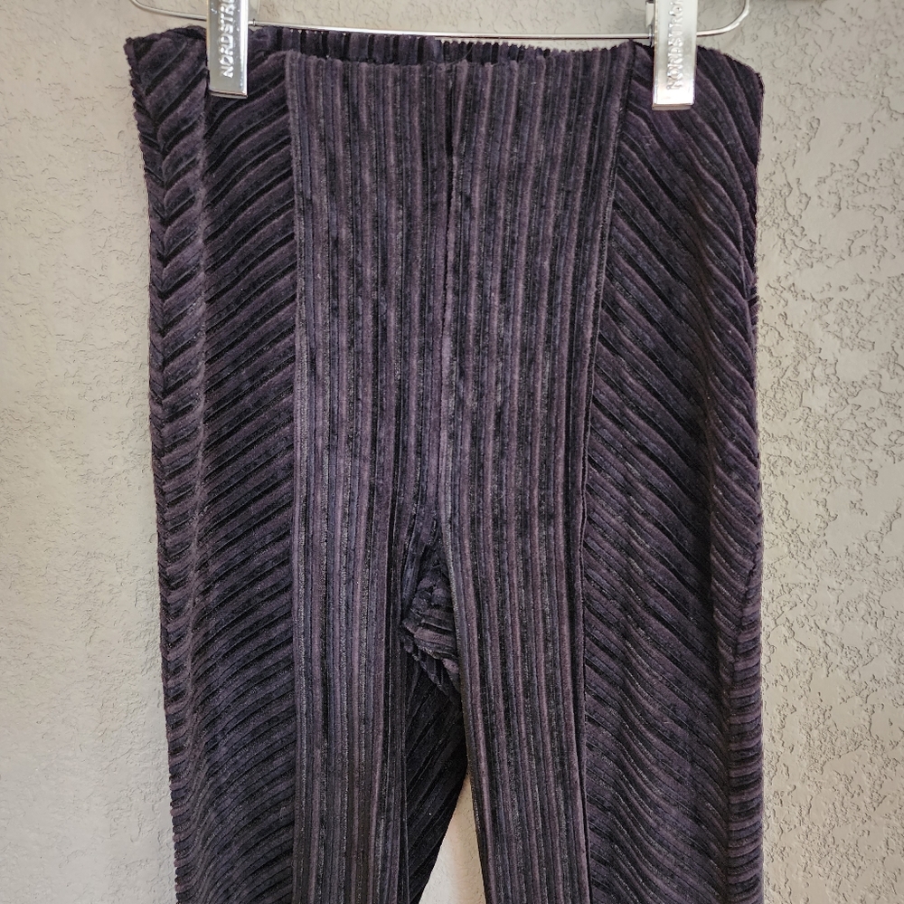 Free People Black Ribbed Slim Velvet Pull-On Flared Pants - Picture 4 of 8